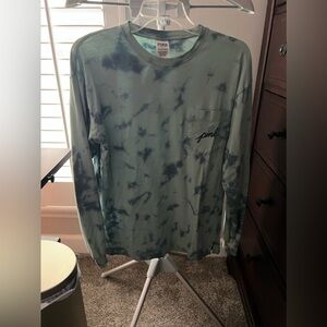 Victoria secret Blue/Green Tie Dye Long Sleeve Shirt Size XS NWOT